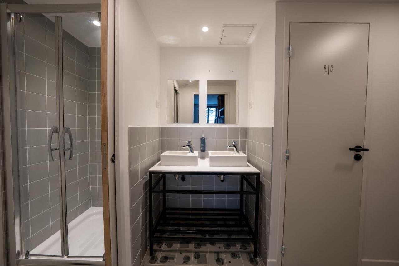 Beau M Paris Hostel Екстериор снимка