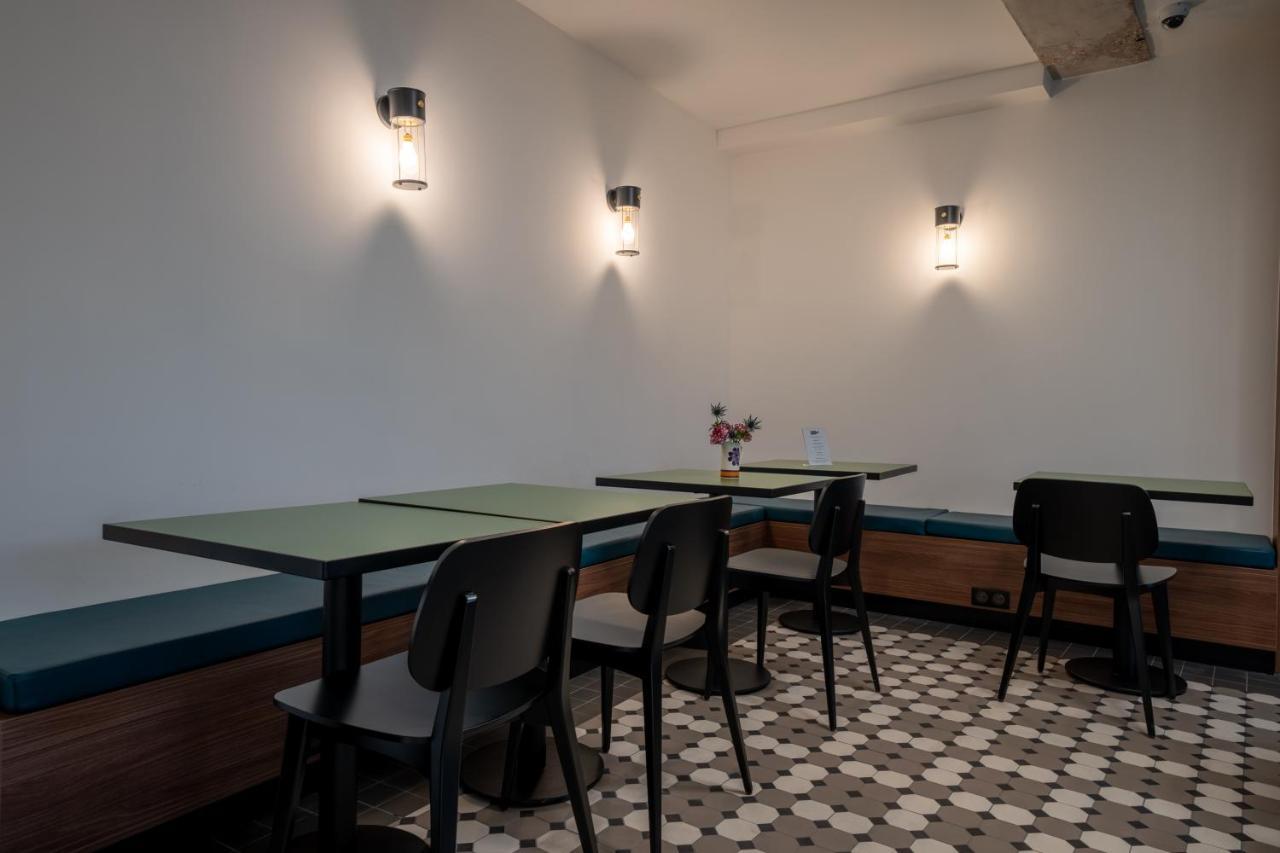Beau M Paris Hostel Екстериор снимка