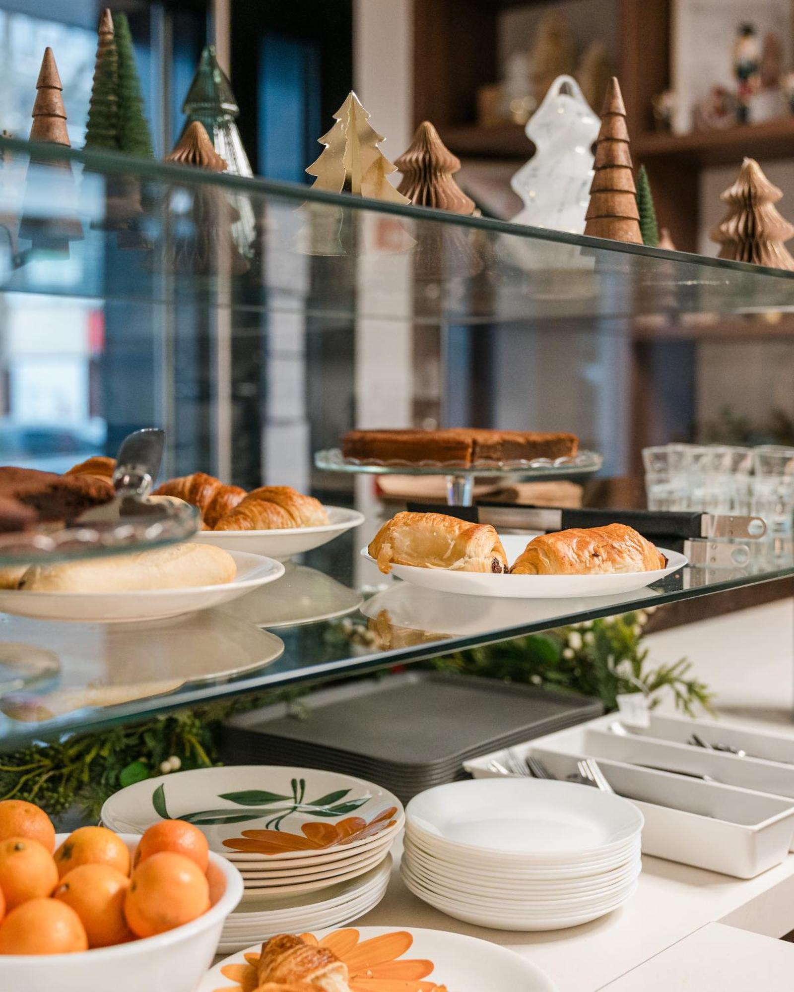 Beau M Paris Hostel Екстериор снимка